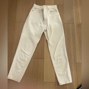 Mango MNG mom high rise jeans off-white/cream/ecru size 4, runs a bit small